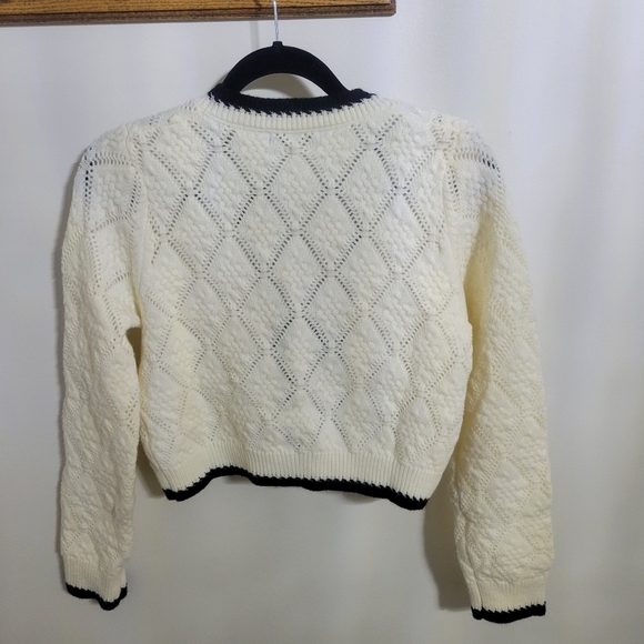 SHEIN Cream Color Blocked Cardigan with Black Trim, Size 4 - Picture 3 of 3